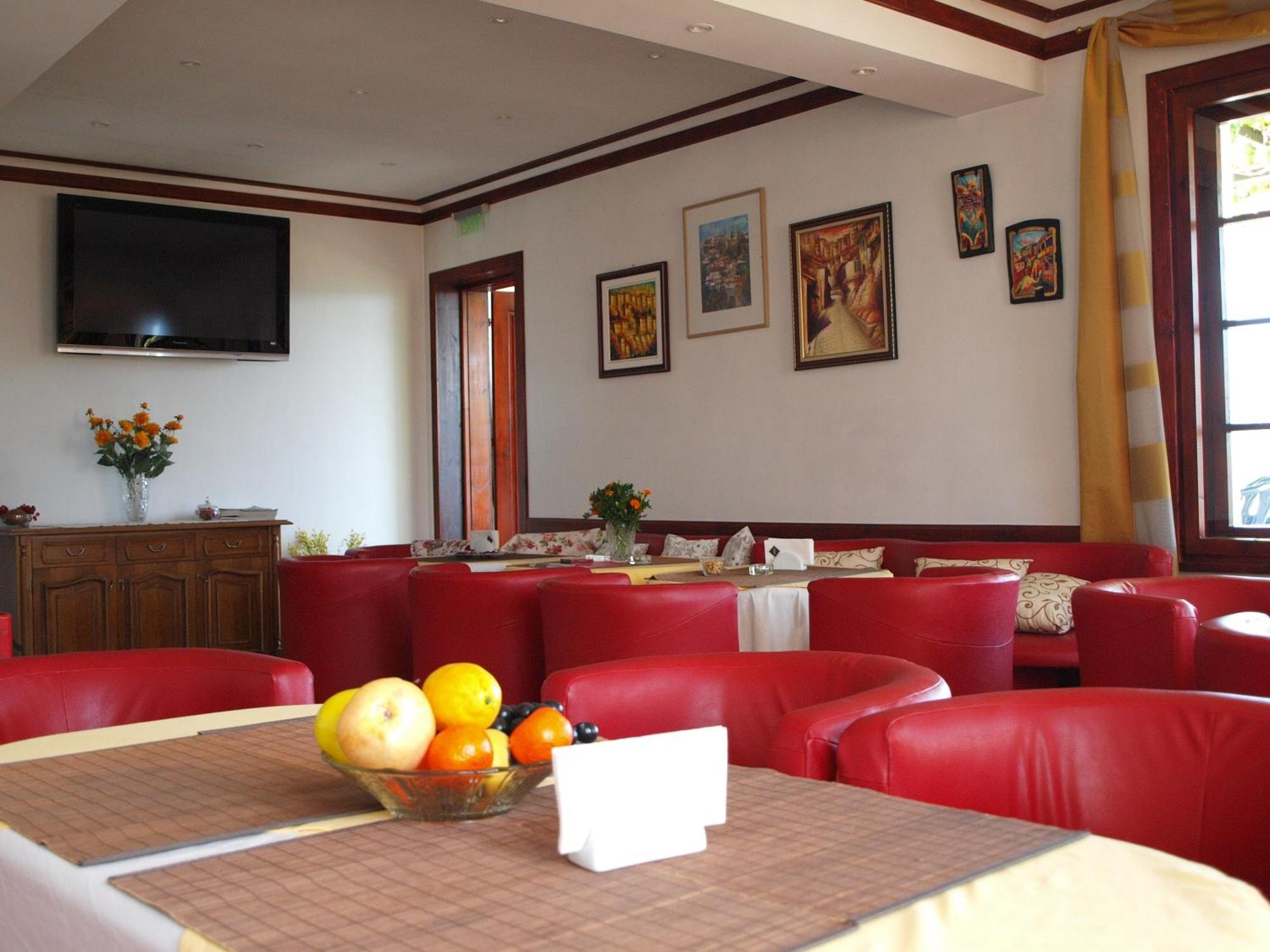Guest House Harmony Veliko Tarnovo Exterior photo