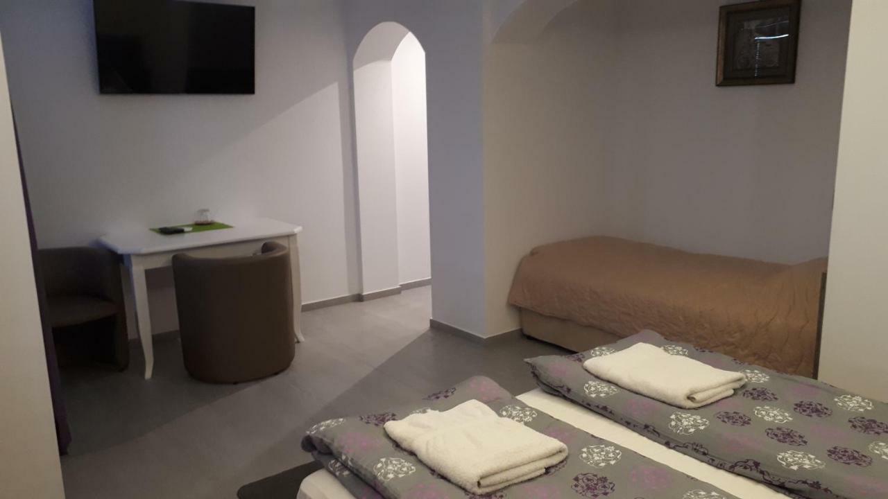 Guest House Harmony Veliko Tarnovo Exterior photo